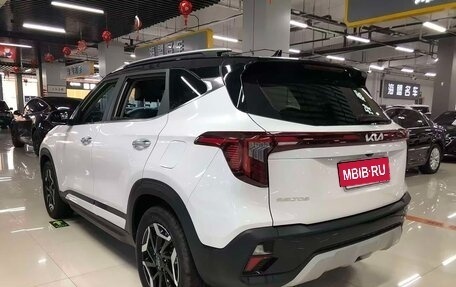 KIA Seltos I, 2023 год, 2 300 000 рублей, 4 фотография