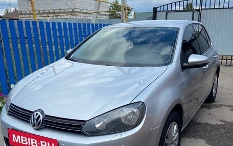 Volkswagen Golf VI, 2012 год, 980 000 рублей, 4 фотография