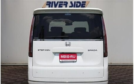 Honda Stepwgn, 2022 год, 2 045 000 рублей, 7 фотография