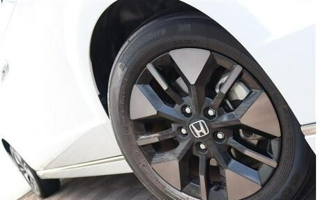 Honda Stepwgn, 2022 год, 2 045 000 рублей, 18 фотография