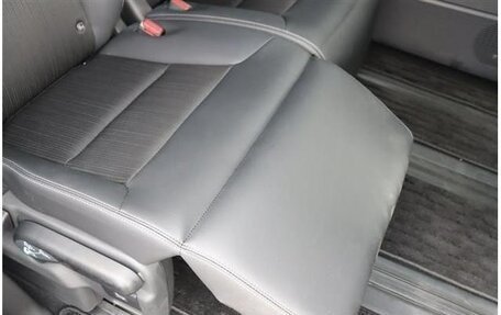 Honda Stepwgn, 2022 год, 2 045 000 рублей, 28 фотография