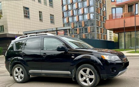 Mitsubishi Outlander III рестайлинг 3, 2008 год, 1 500 000 рублей, 2 фотография