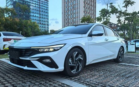 Hyundai Elantra, 2024 год, 1 650 000 рублей, 1 фотография