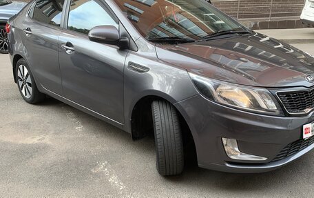 KIA Rio III рестайлинг, 2013 год, 1 150 000 рублей, 2 фотография