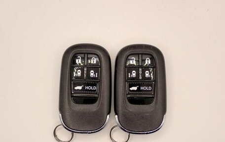 Honda Stepwgn, 2022 год, 2 065 000 рублей, 11 фотография