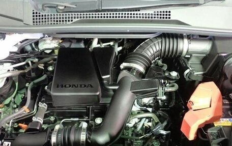 Honda Stepwgn, 2022 год, 2 065 000 рублей, 29 фотография