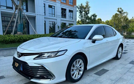 Toyota Camry, 2022 год, 2 140 000 рублей, 5 фотография