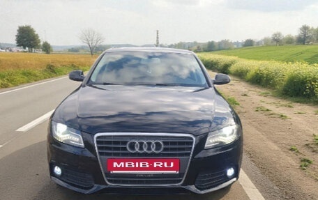 Audi A4, 2010 год, 1 000 000 рублей, 2 фотография