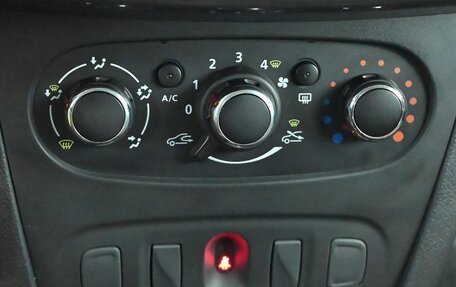 Renault Sandero II рестайлинг, 2020 год, 1 480 000 рублей, 17 фотография