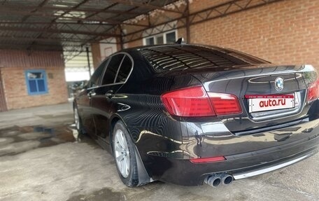 BMW 5 серия, 2010 год, 1 970 000 рублей, 4 фотография