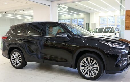 Toyota Highlander, 2025 год, 6 300 000 рублей, 4 фотография