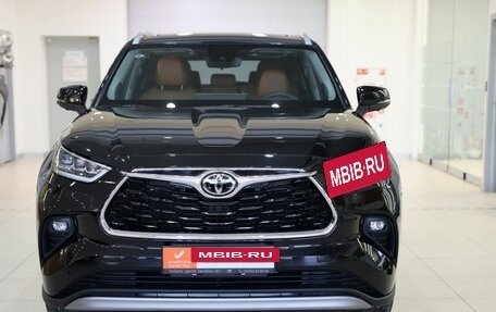 Toyota Highlander, 2025 год, 6 300 000 рублей, 2 фотография