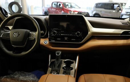 Toyota Highlander, 2025 год, 6 300 000 рублей, 18 фотография