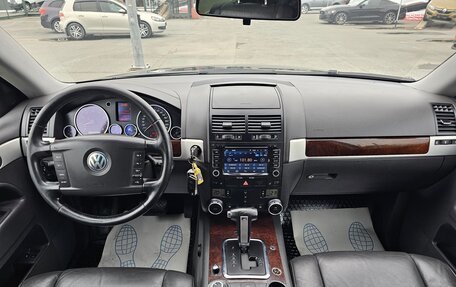 Volkswagen Touareg III, 2006 год, 1 119 000 рублей, 14 фотография