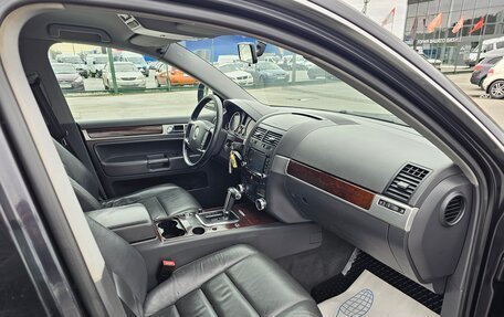 Volkswagen Touareg III, 2006 год, 1 119 000 рублей, 12 фотография