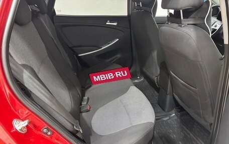 Hyundai Solaris II рестайлинг, 2011 год, 810 000 рублей, 15 фотография