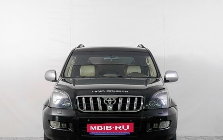 Toyota Land Cruiser Prado 120 рестайлинг, 2005 год, 2 199 000 рублей, 2 фотография