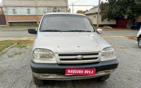 Chevrolet Niva I рестайлинг, 2005 год, 280 000 рублей, 1 фотография