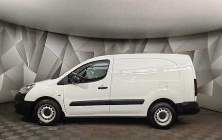Peugeot Partner II рестайлинг 2, 2022 год, 2 029 000 рублей, 5 фотография