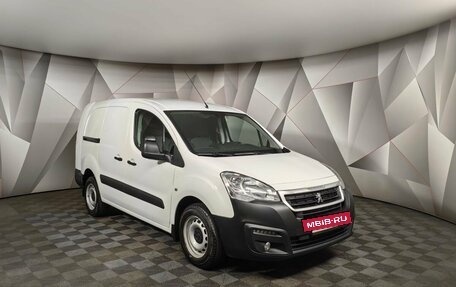 Peugeot Partner II рестайлинг 2, 2022 год, 2 029 000 рублей, 3 фотография
