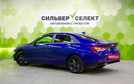 Hyundai Elantra, 2021 год, 2 100 000 рублей, 6 фотография