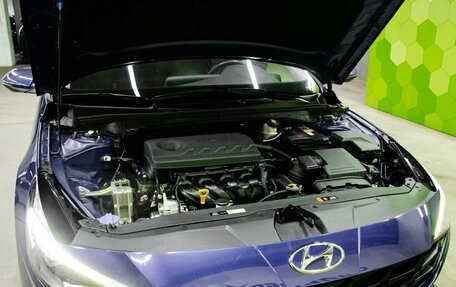 Hyundai Elantra, 2021 год, 2 100 000 рублей, 26 фотография