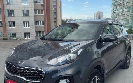 KIA Sportage IV рестайлинг, 2019 год, 2 350 000 рублей, 1 фотография