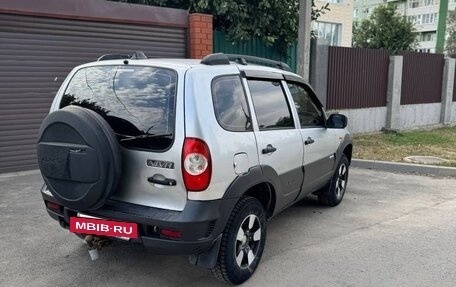 Chevrolet Niva I рестайлинг, 2010 год, 345 000 рублей, 11 фотография