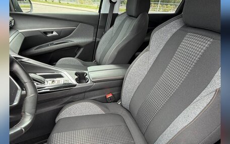 Peugeot 3008 II, 2020 год, 1 549 000 рублей, 11 фотография