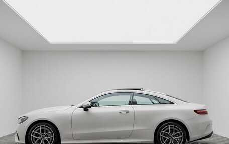 Mercedes-Benz E-Класс, 2023 год, 8 800 000 рублей, 9 фотография