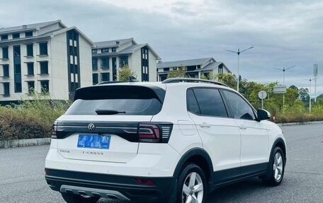 Volkswagen T-Cross I, 2021 год, 1 300 000 рублей, 4 фотография