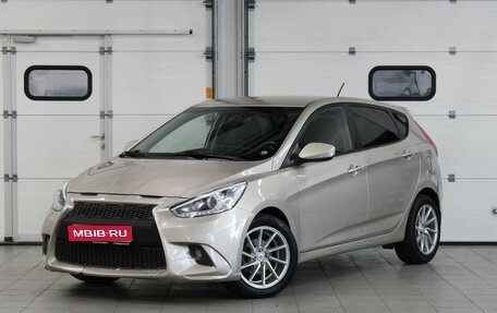 Hyundai Solaris II рестайлинг, 2013 год, 637 000 рублей, 1 фотография