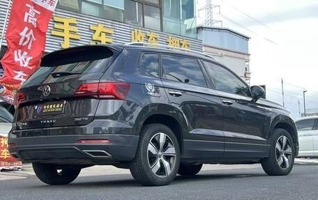 Volkswagen Tiguan II, 2021 год, 2 750 000 рублей, 4 фотография