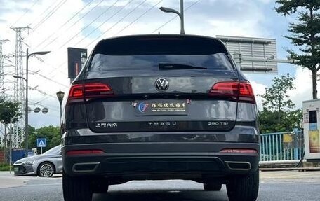 Volkswagen Tiguan II, 2021 год, 2 750 000 рублей, 5 фотография