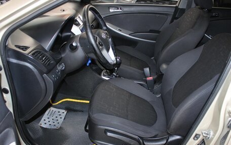 Hyundai Solaris II рестайлинг, 2013 год, 637 000 рублей, 10 фотография