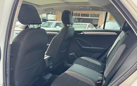 Volkswagen T-Roc I, 2021 год, 1 580 000 рублей, 9 фотография