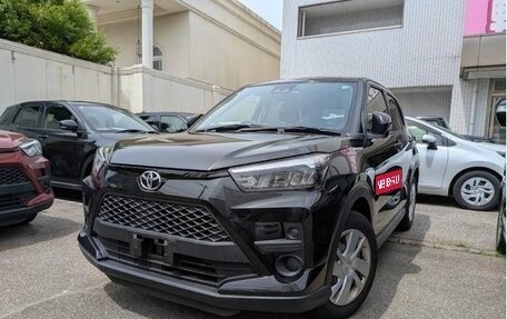 Toyota Raize I, 2022 год, 1 290 000 рублей, 1 фотография