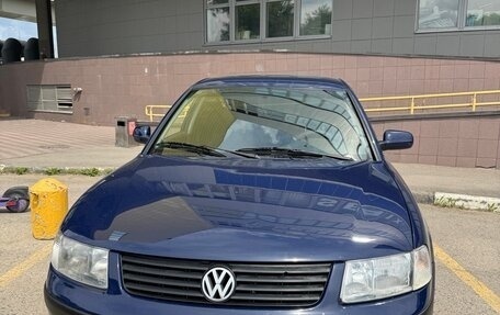 Volkswagen Passat B5+ рестайлинг, 1998 год, 345 000 рублей, 1 фотография