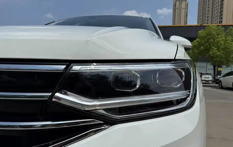 Volkswagen Tiguan II, 2022 год, 2 570 888 рублей, 4 фотография