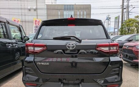 Toyota Raize I, 2022 год, 1 290 000 рублей, 4 фотография