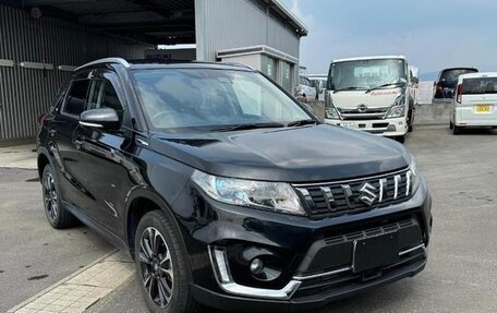 Suzuki Escudo IV, 2021 год, 1 700 000 рублей, 2 фотография