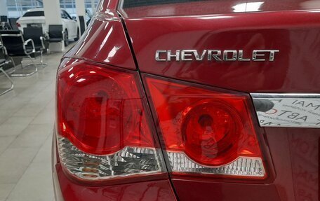 Chevrolet Cruze II, 2010 год, 496 000 рублей, 10 фотография