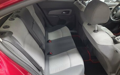Chevrolet Cruze II, 2010 год, 496 000 рублей, 14 фотография