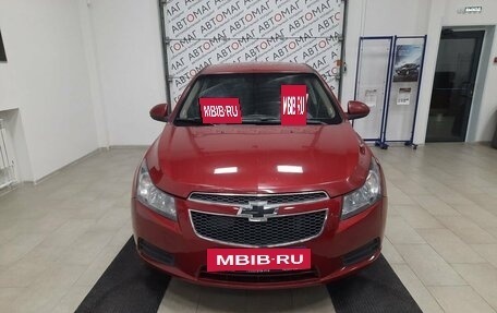 Chevrolet Cruze II, 2010 год, 496 000 рублей, 2 фотография