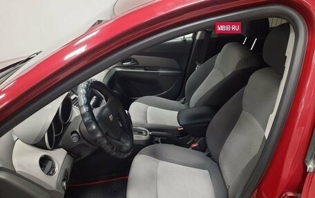 Chevrolet Cruze II, 2010 год, 496 000 рублей, 12 фотография
