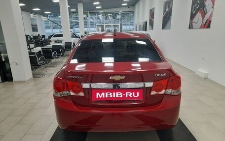 Chevrolet Cruze II, 2010 год, 496 000 рублей, 6 фотография
