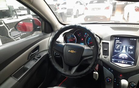Chevrolet Cruze II, 2010 год, 496 000 рублей, 17 фотография