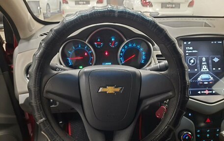 Chevrolet Cruze II, 2010 год, 496 000 рублей, 19 фотография