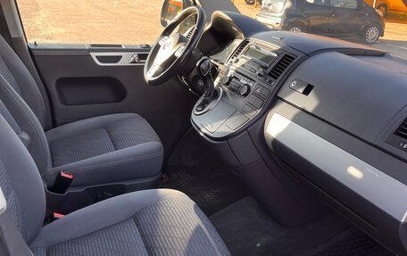 Volkswagen Multivan T5, 2013 год, 2 800 000 рублей, 9 фотография