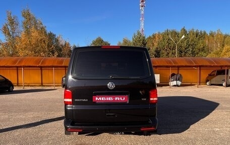 Volkswagen Multivan T5, 2013 год, 2 800 000 рублей, 5 фотография